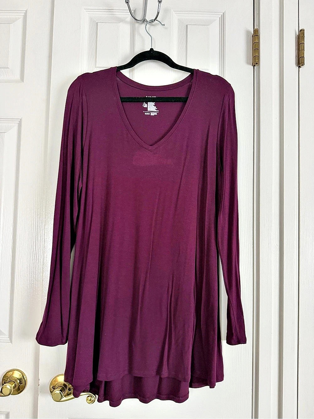 Hue Long Sleeve Legging Tee Tunic in Purple, Large